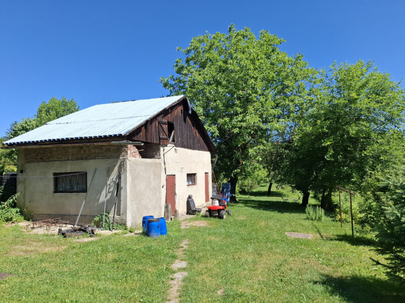 DO/415 dom murowany w Sanoku na działce 20ar