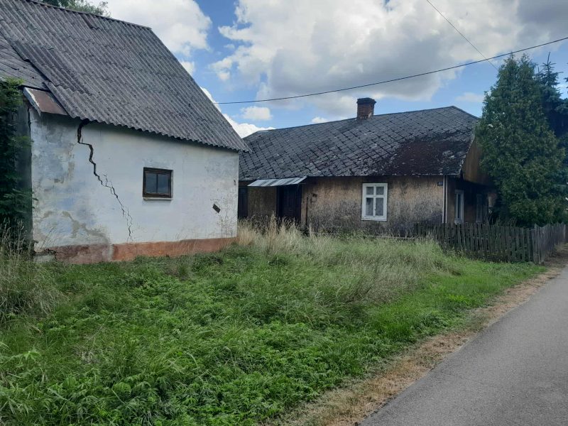 DO/419 dom drewniany do remontu - Wzdów