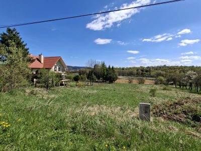 DZ/474 działka budowlana 17,81 ar w Sanoku przy ul. M. Konopnickiej.