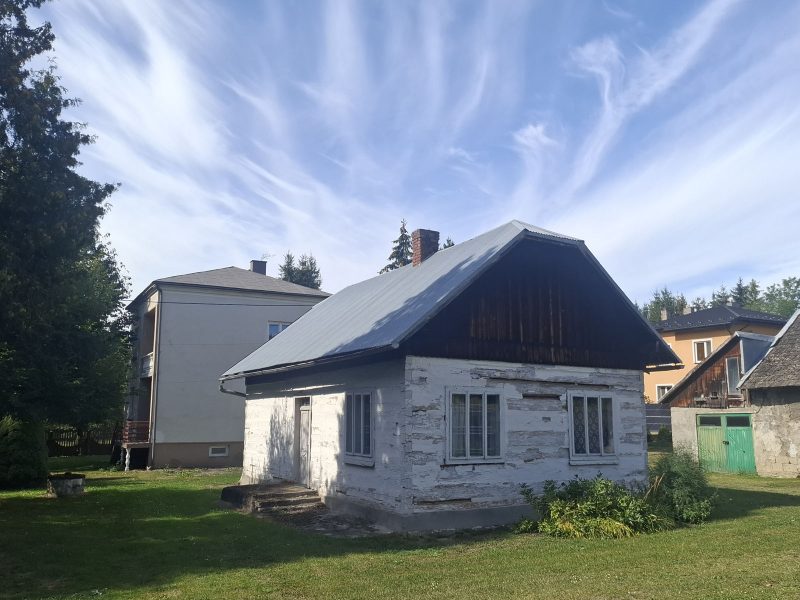 DZ/434 dwa domy w miejscowości Nowosielce
