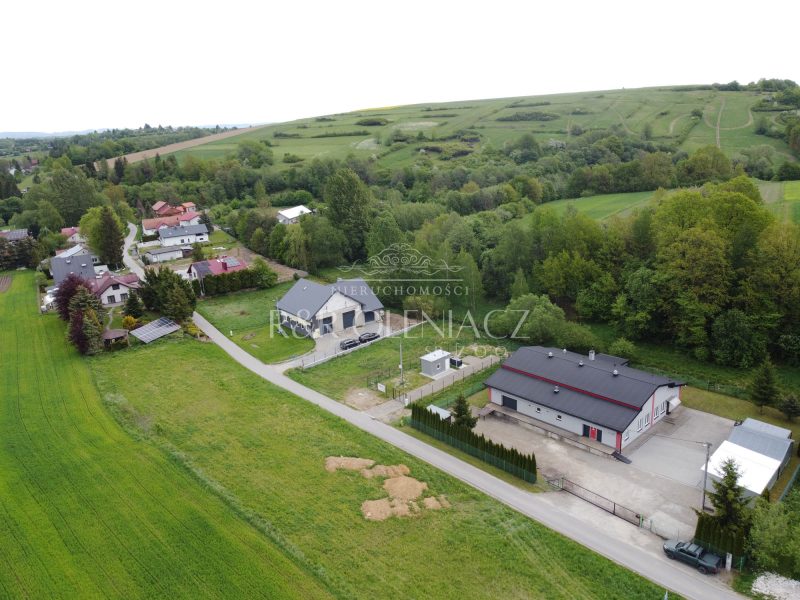 BUDYNEK UŻYTKOWY / Głowienka, pow. krośnieński